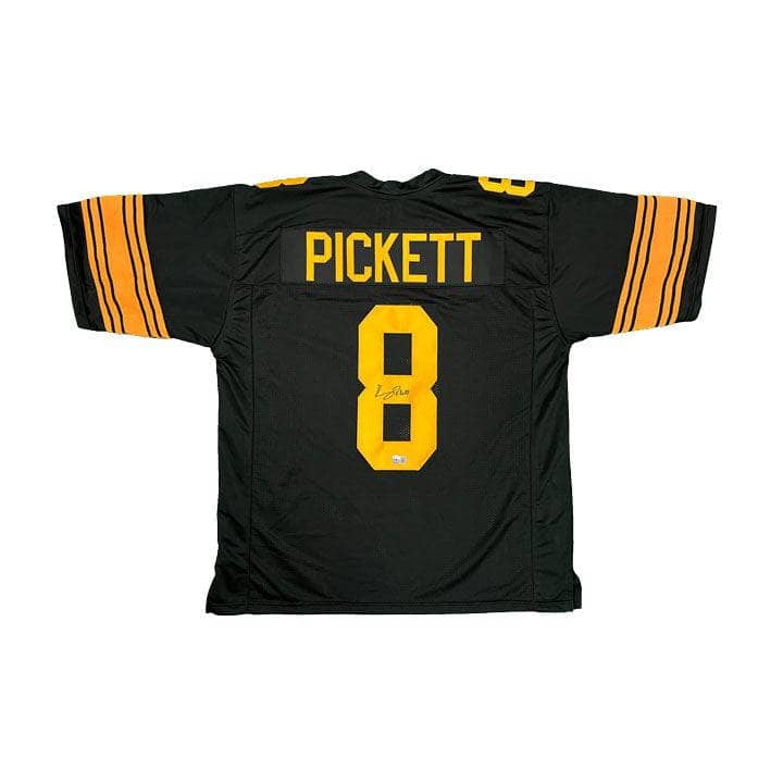 TotalSportsEnt's tweet photo. In case you missed it, we're giving away a Kenny Pickett autographed jersey with our friends @SteeIerNation 👀

⬇️⬇️⬇️

https://t.co/QUBvMVOlXd https://t.co/aHZGK0R279