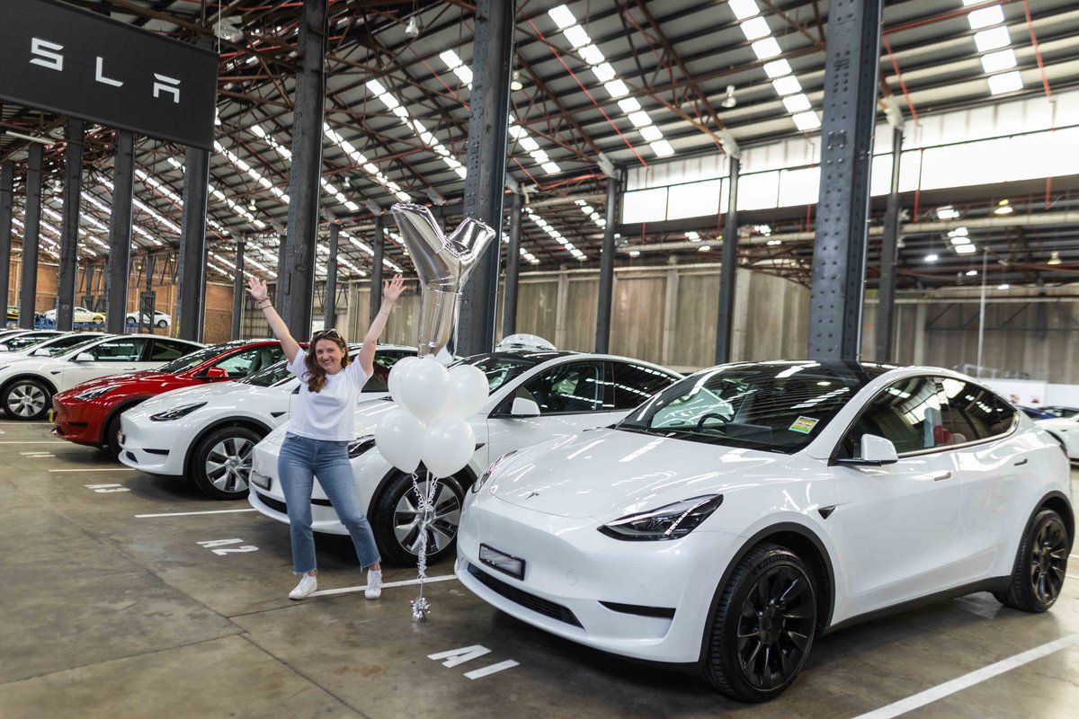Tesla's tweet image. First Model Y deliveries in Australia 🇦🇺 and New Zealand 🇳🇿