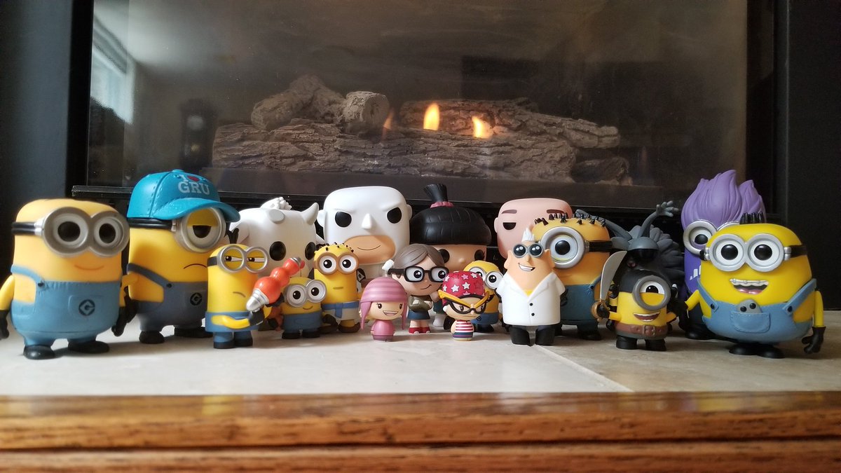 JuliaMcQueen3's tweet photo. #funkophotoadaychallenge #FunkoFamily the #dispicableme family comes in all shapes and sizes @funko #dispicableme2 #dispicableme3 #minions #minionstheriseofgru https://t.co/wqEtgVlKOa
