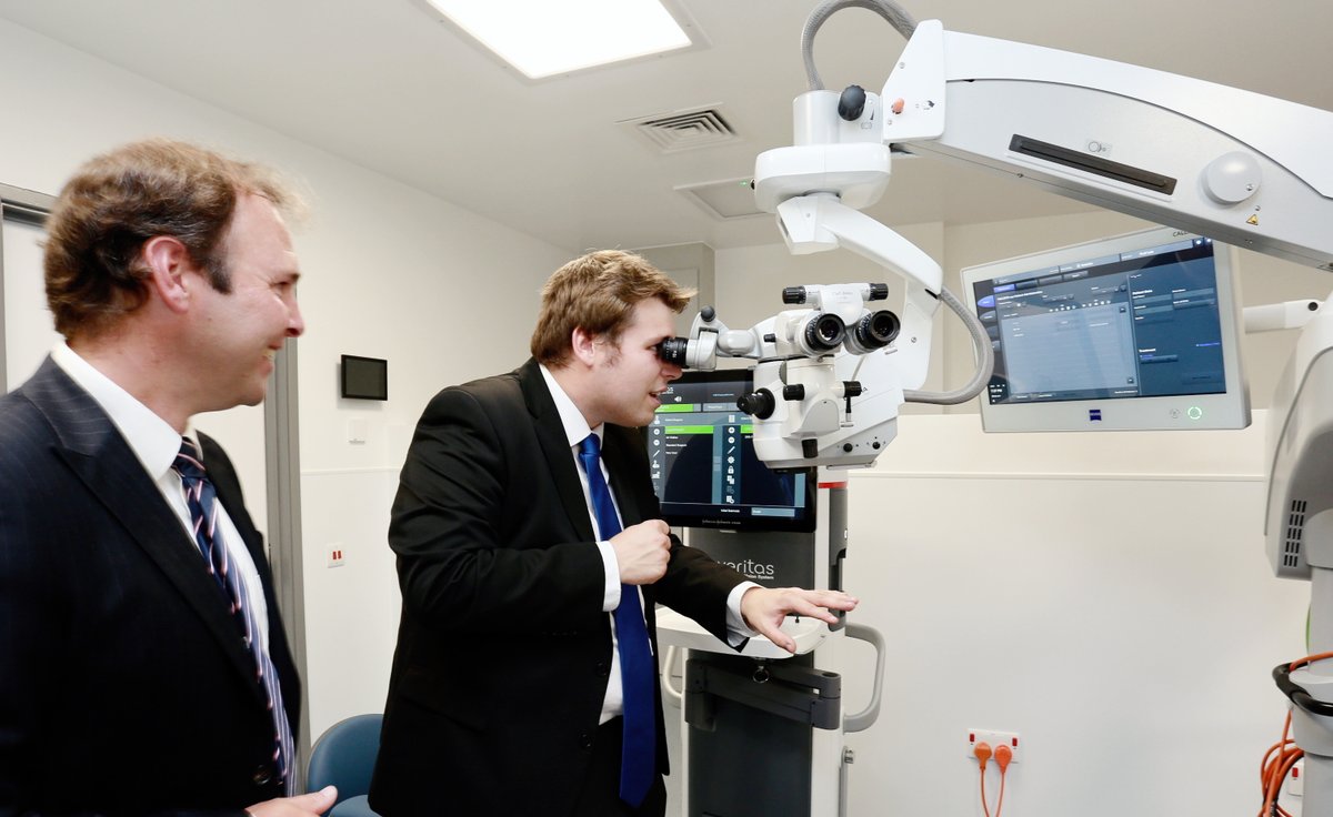 Optegra's tweet photo. Leader of the Council, Cllr Matt Boughton, enjoyed checking our new surgical kit at Optegra Eye Clinic Maidstone.  Clinic now open for NHS cataract surgery - ask your GP or optician about referral!
#TMBC_Kent #MattBoughton93 https://t.co/8PC05nvHCh