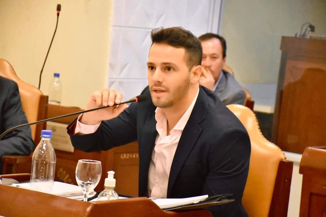 DELGUY: "CON LA INFLACIÓN DE ESTOS MESES ES IMPOSIBLE NO PENSAR EN UN INCREMENTO DEL BOLETO AUNQUE SEA UNA MEDIDA QUE NO ES SIMPÁTICA PARA NADIE"
radioformosa.com.ar/delguy-con-la-…