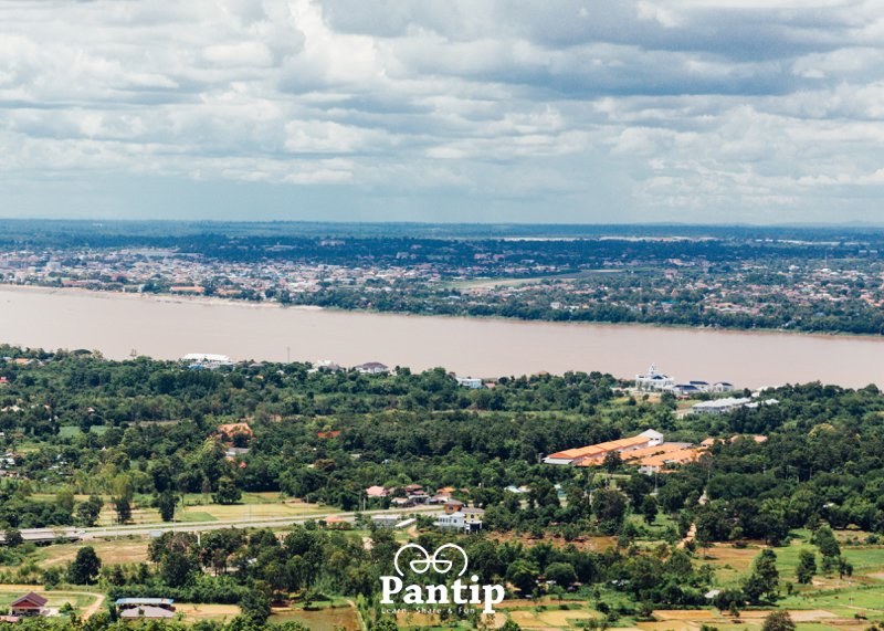 PantipTravel's tweet photo. เร่เข้ามา 📣 พันทิปพาเพื่อนๆ ไปตระเวนเที่ยวชมเมือง #สกลนคร-#มุกดาหาร ในเส้นทางสายวัฒนธรรม กับทริป 3 เมืองรองต้องจองล่วงหน้า! ISAN in Love : ม่วนอีหลีคีรีริมโขง ใครที่รู้ตัวว่าเป็นสายมู เชิญมาทางนี้เลย! 🐉
📌https://t.co/FCPZBKIpiR
#ISANinLOVE #TATPANTIP #AmazingThailand https://t.co/ri1zBQs98r