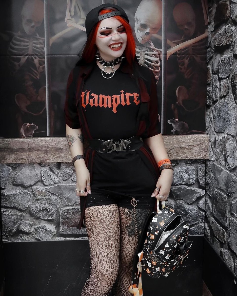 VampireFreaks's tweet photo. Vamp it up with our I'm a Vampire Tee!
#vampire #emo #emofashion #goth #gothfashion #vampirefreaks #vampirefashion #gothtop #emolook #emostyle #emogirl
Pic - @nightmarekittykat https://t.co/8UcG1CwWh3