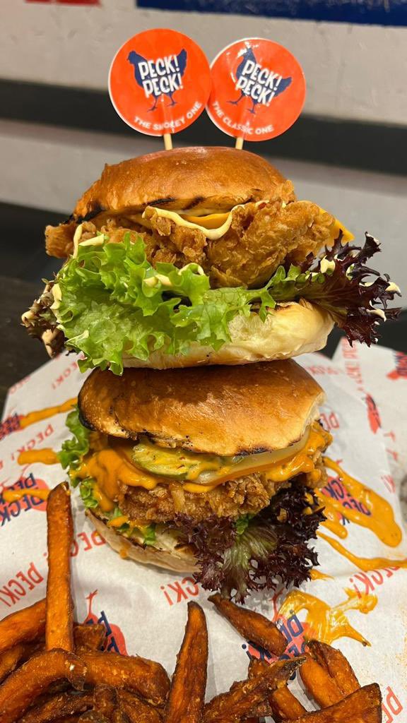 PeckPeckHackney tweet media