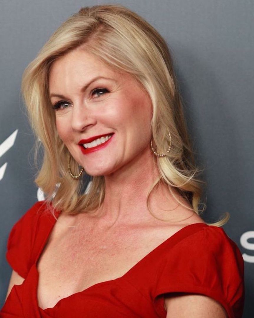 Disney_Wiki's tweet photo. Happy Birthday, Kate Higgins
For Disney, she voices Aurora, in addition to Angel & Jessica in the dub of #Stitch! and Joy in #DisneyInfinity. She also provided voice-over promos on #DisneyChannel in the early 2000's and background vocals for #TheLegacyCollection albums. https://t.co/I3ohQ17WkX