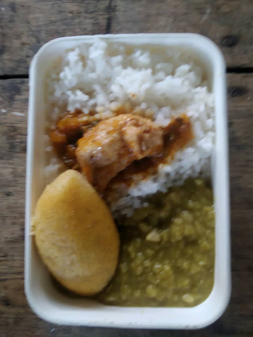 FundaproalDelt1's tweet photo. Desde el Municipio Casacoima, Estado Delta Amacuro, nuestras casas de alimentación continúan en pie de lucha llevando la atención a nuestros misioneros día a día con amor y dedicación♥️✨ #AlimentandoConAmor
@NicolasMaduro @LealTelleria @delcyrodriguezv @PedroMelendez86 https://t.co/FmffQoKo2S