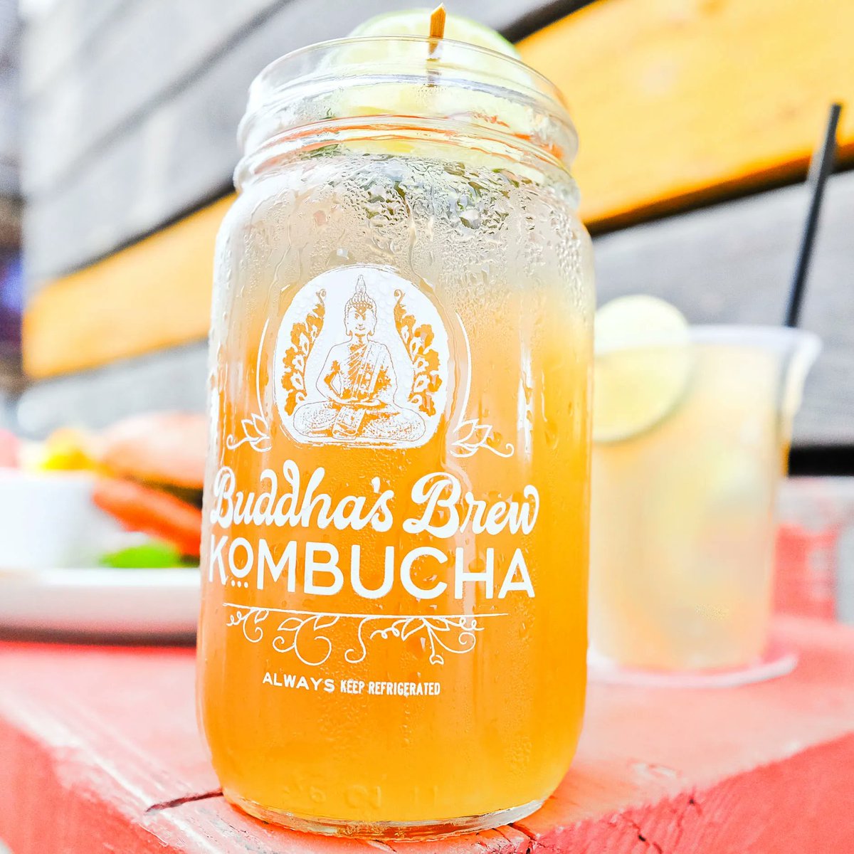 BuddhasBrew's tweet photo. What's in your jar? Kombucha or Kefir? Both refresh on a hot Texas day in August. Need we say more?
.
#Texassummer #Texashot #Kombucha #Fermented #vegan #dairyfree #Probiotics #LiveCultures #kefir #BeWild #HealthyGut #Foodie #LocalFlavor #HealthyLiving #Brewery #OnTap https://t.co/aIFvKIa84p