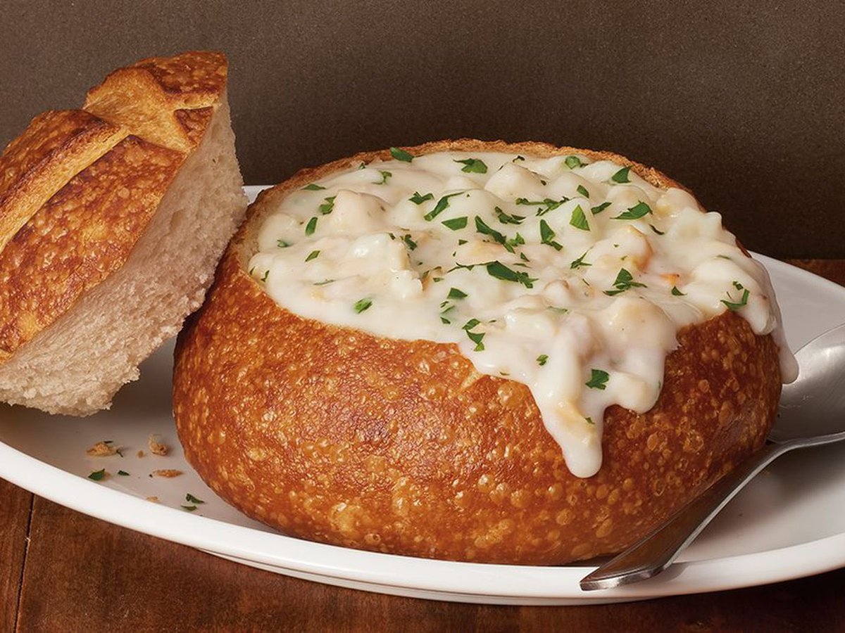 d_veta's tweet photo. This clam chowder is living rent free in my bread https://t.co/EYgJvOqkh5
