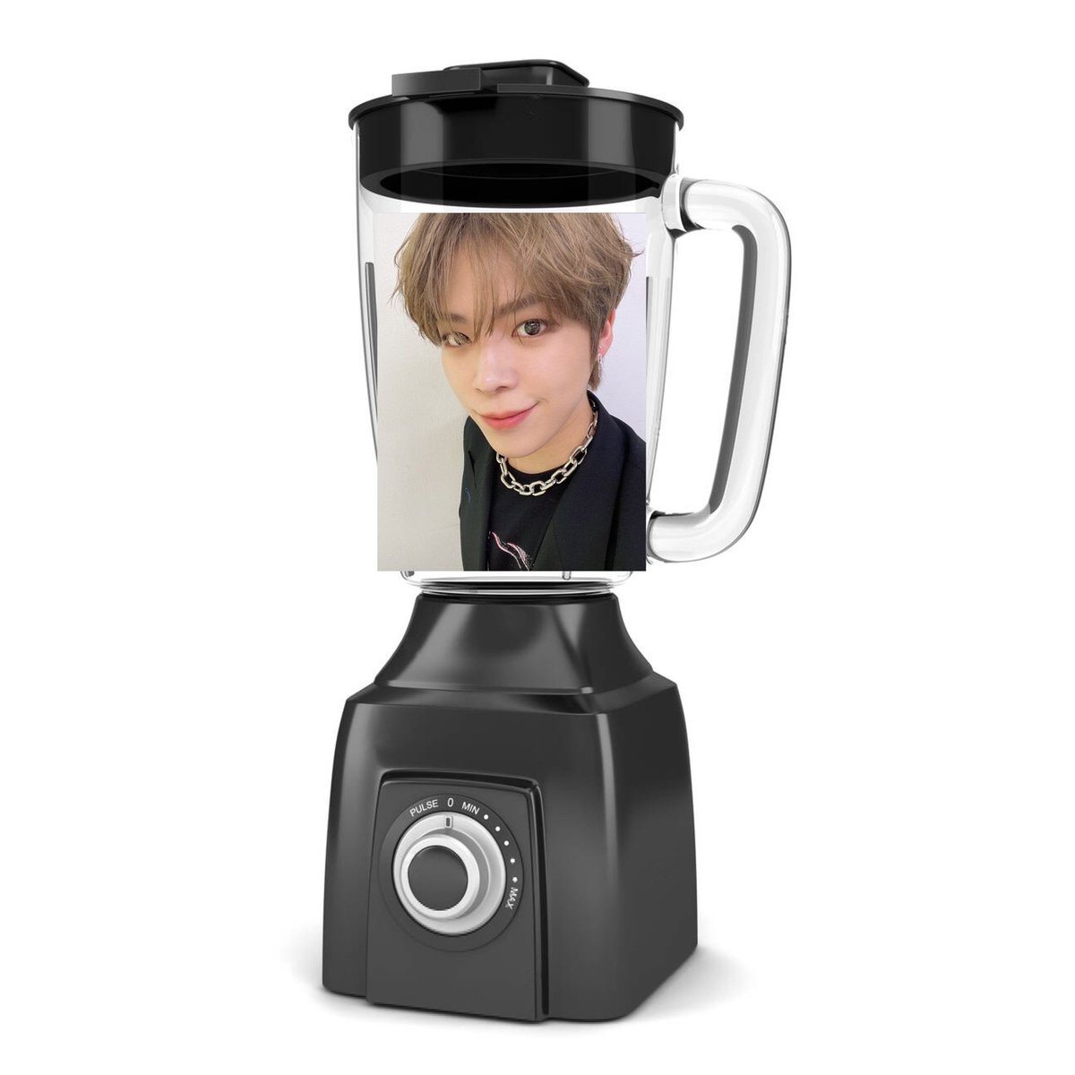 favblender's tweet photo. yeonho from verivery is in the blender https://t.co/mvmCeguzSo