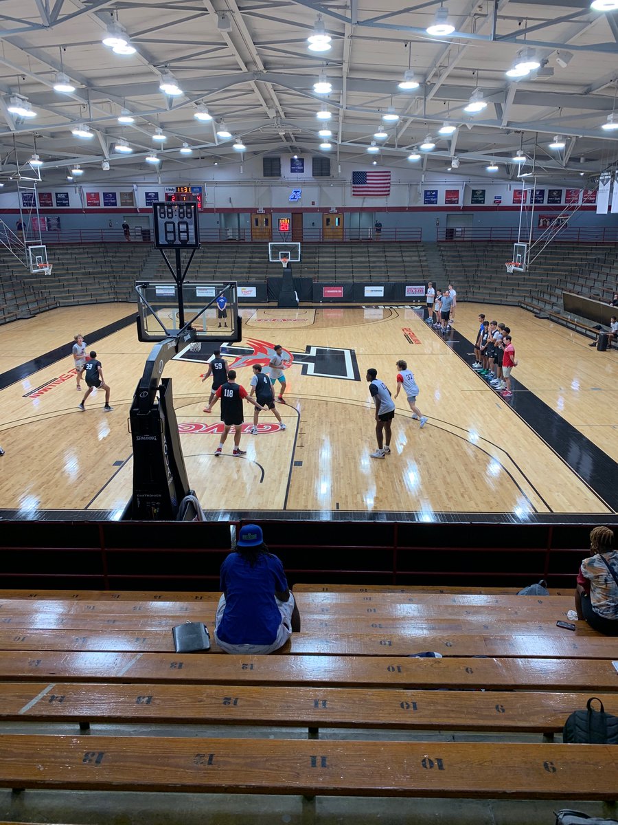 JacobyBell2024's tweet photo. #11…Had a great morning this past Sunday @UIndyMBB. I learned a lot from the coaches there and met a lot of great players. Hope to get another chance to visit @CoachMBurris @onimpact3 @ncsa https://t.co/rfzMeLY9Ye