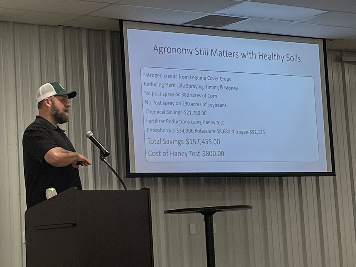 CCSI_IN's tweet photo. A couple observations listening to @CoverCropNC at the 2022 Soil Health Expo in Princeton, IN

1) His soils are kind of tough - like a lot of S IN soils.
2) When he puts up Agronomic and ROI slides up, so do phones in the audience. https://t.co/6QRWsPWDRr