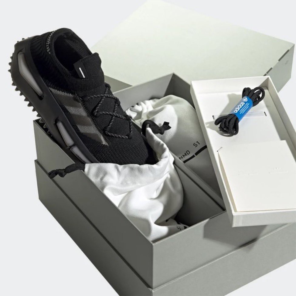 snkr_twitr's tweet photo. adidas NMD S1 ‘Core Black’

Shop -> https://t.co/uiAjln9PnI

#AD https://t.co/5MBKt5XBu9