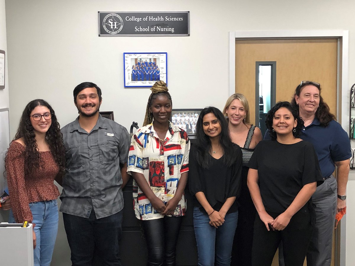 SHSU_SON's tweet photo. Here are some photos from our piloted program w/CHI St. Luke's The Woodlands. 

Congrats Hannah Chalmers, Tiwonge Ganunga, Claudia Gutierrez, Joseph Magalee, Rachel Mathews, &amp; Hally Shaffer!

A HUGE THANK YOU to Pam Slagle MSN, RN &amp; Donna Hameier BSN, RN, CNOR for their guidance! https://t.co/Hruji6m3iG