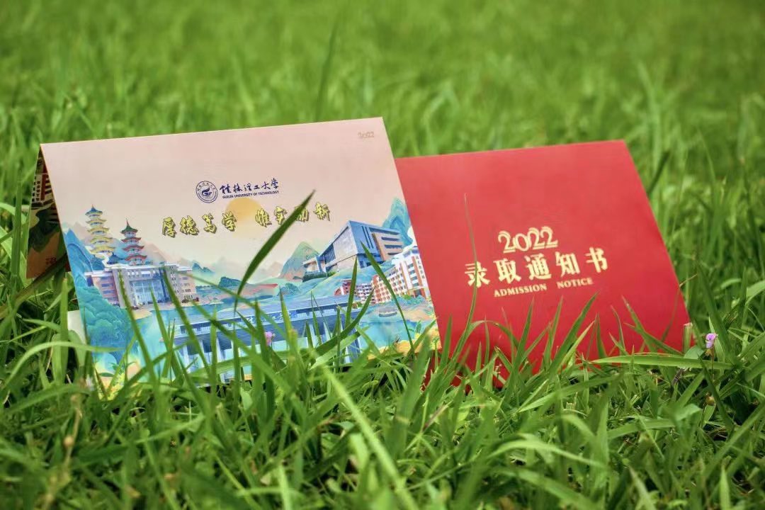 Guilin__China's tweet photo. Let’s take a look at this year’s #admissionletters of #Guilin #University of Technology, #Guangxi #NormalUniversity and Guilin University of #Aerospace Technology. Which one is your favorites?#universities #admissionletter #discoverguilin #visitguilin @VisitShandong https://t.co/cQEdQ4vftk