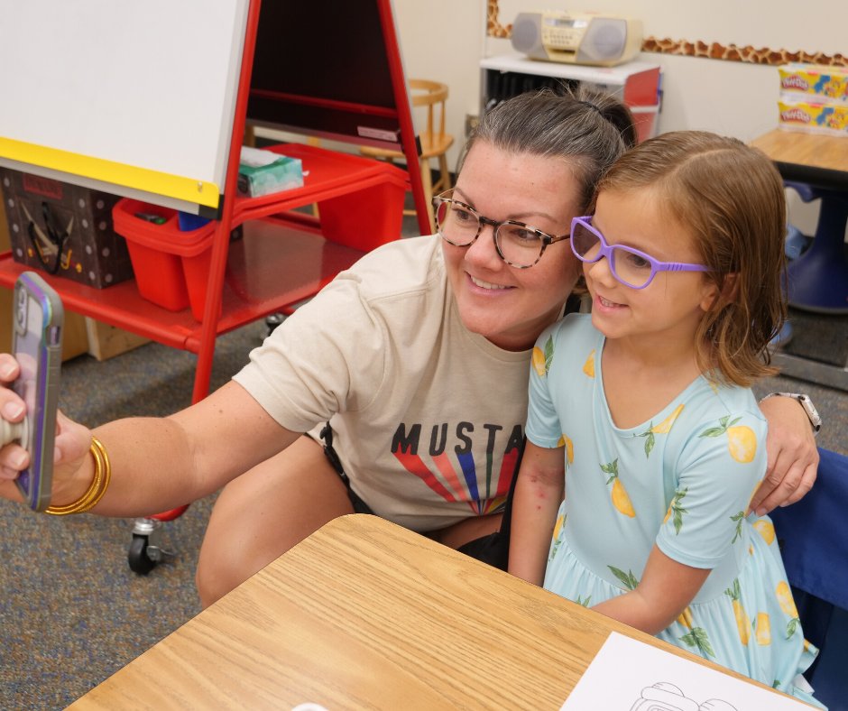 friendswoodisd's tweet photo. There's nothing like the first day of school! We love seeing students back in classrooms ๐ Let's make this a great year, Mustangs! #FISDFirstDay #MustangMindset
We want to see your first day pics - respond to this thread! See more ๐ธ on #SmugMug https://t.co/MUEAJputV6 https://t.co/qX5SZ9Mhat
