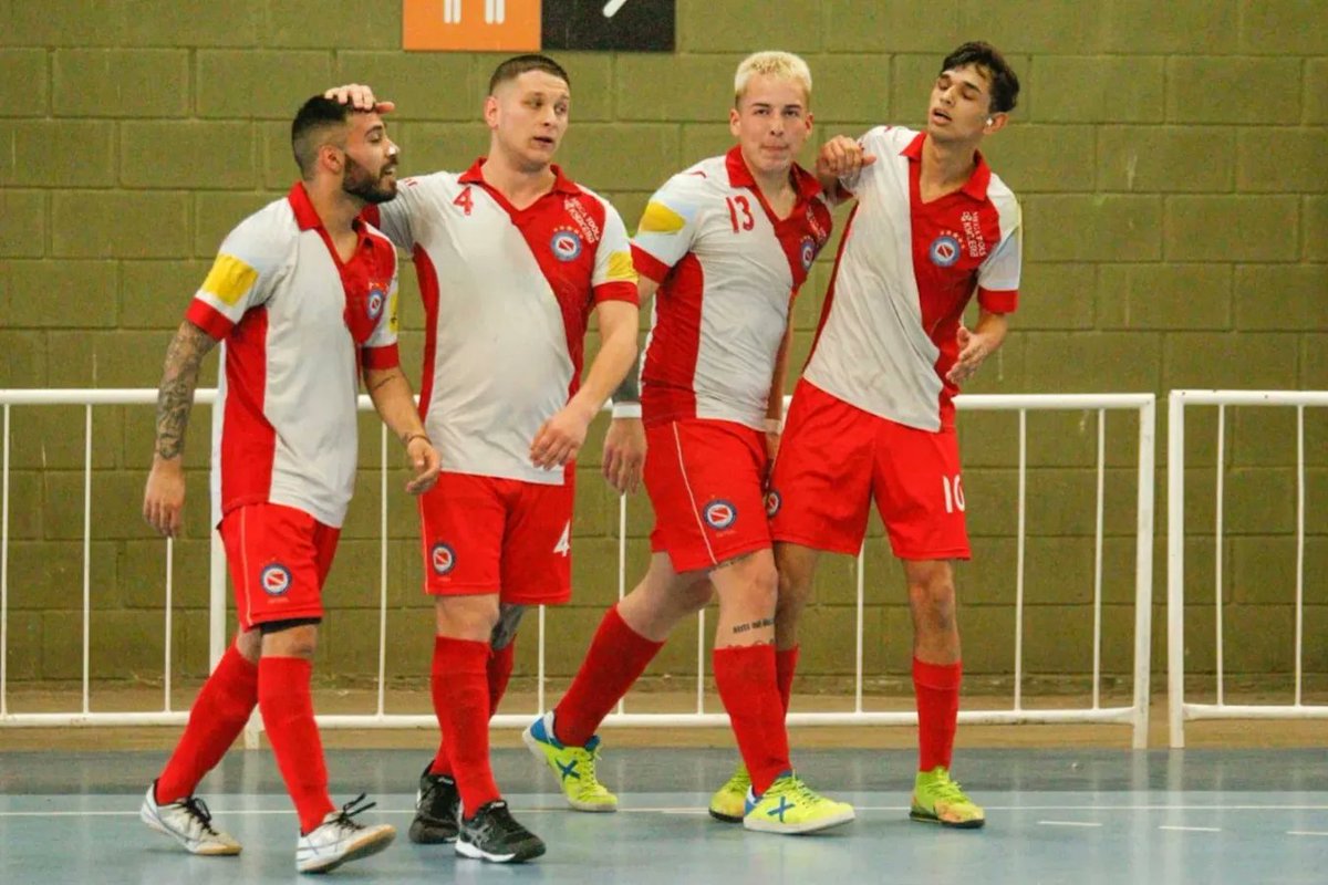 FutsalAAAJ's tweet photo. #AAAJ 🇦🇹 ¡Nada que reprocharse, familia! 👊
#ElSemilleroDelMundo 🌎 cayó por 3-2 en su duelo de #CopaBafi ante San Martín de Tigre y se despidió de un certamen que nos ilusionaba a todos. 🏆
¡Un nuevo sueño ya comenzó con el Clausura y vamos por él! 🤩
#VamosBicho 🐞 https://t.co/v4vWZtZ1Yt