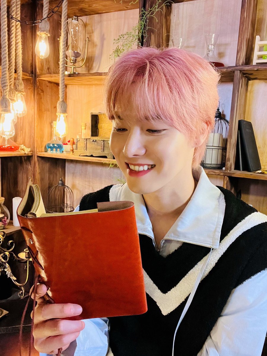 진빵실 보고싶다 …
