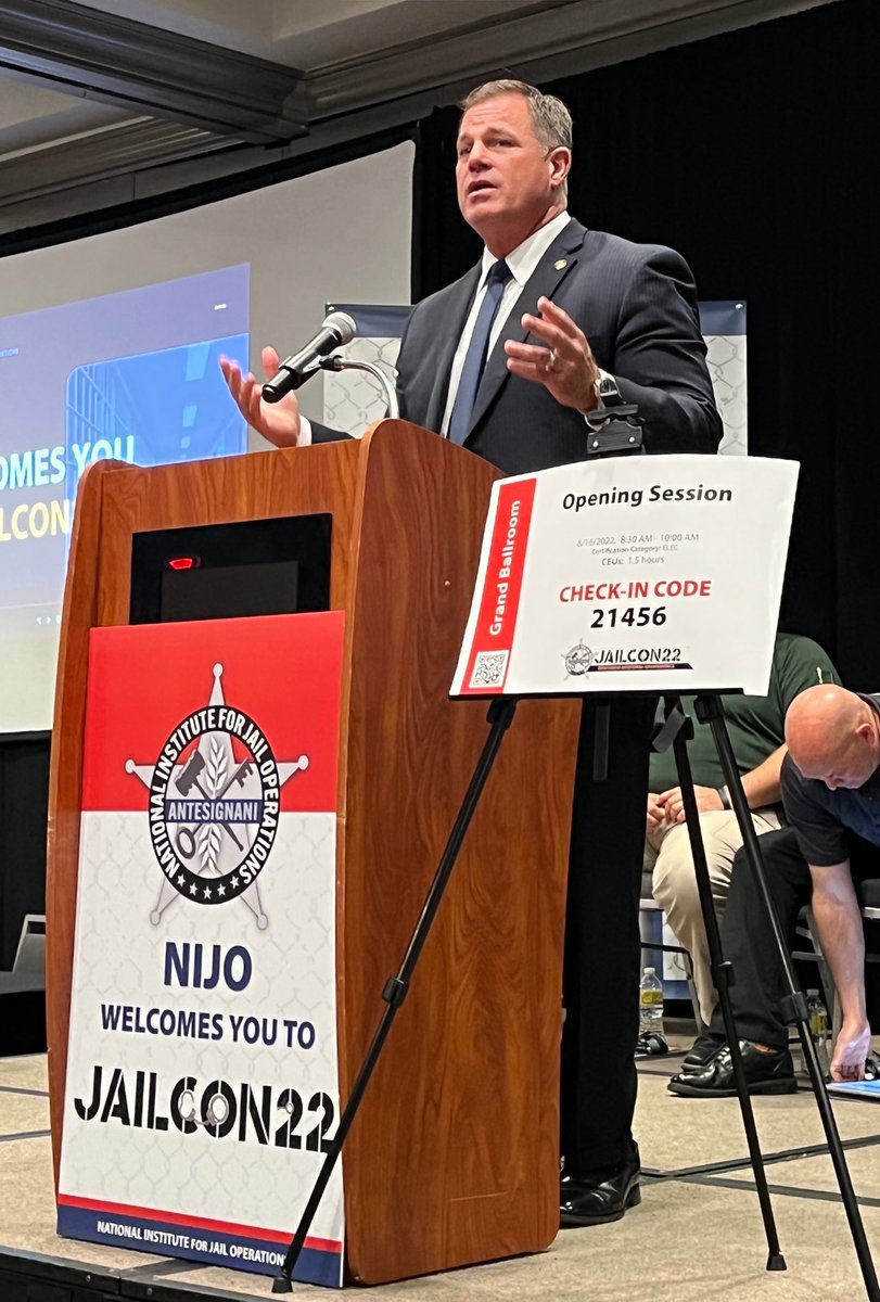 mcsosheriffAL's tweet photo. #JAILCON members are in Huntsville all this week talking to attendees about officer safety and wellness no-cost resources they have for officers who work in jails, detention, and correctional facilities. https://t.co/7745mVgyV7