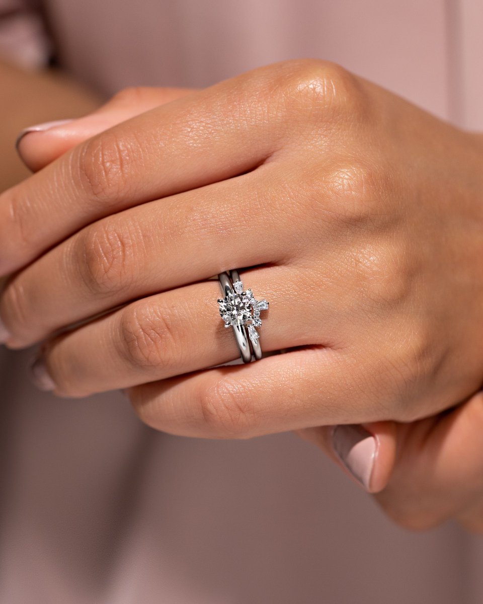 Fitting together perfectly (just like you and your partner), contour wedding bands add an extra sparkle to your already stunning engagement ring!⁠
⁠
Browse all Contour Bands, bit.ly/3BaGTMN
Featuring: Sunset Wedding Band with Traditional Solitaire Engagement Ring⁠