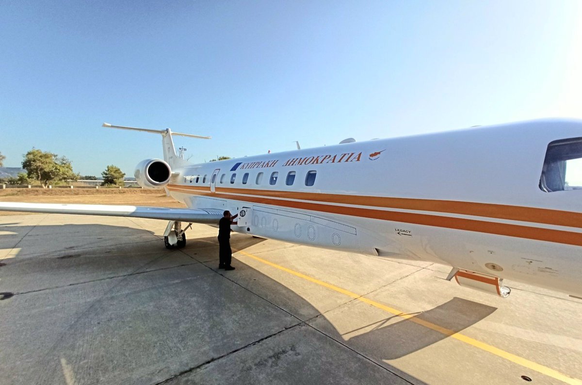 didinos's tweet photo. CAF001 Cyprus Air Force ready for delivery... @npanagioto @kmitsotakis @AnastasiadesCY https://t.co/OMcVEQqdM2