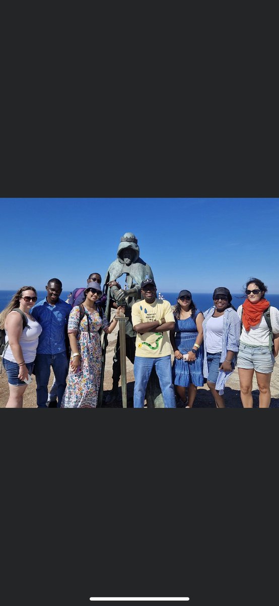 #MAUThrushel took our international nurses out for the day to Tintagel Castle! Many have moved here and not visited anywhere since! A lovely day had by all! <a href="/FionaSandercock/">#Team Thrushel</a> @Steve_Shearman <a href="/DerrifordNurses/">UHP Nursing 💙</a> <a href="/UHPOverseasRec/">UHP International Recruitment</a> <a href="/lenny_byrne/">Lenny Byrne</a>