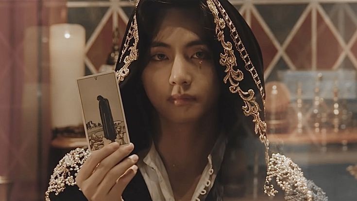 SWTSN0W's tweet photo. When Vampire Crown Prince Jungkook met the high Warlock of the Hellion Island Taehyung... https://t.co/Wj2Y0Wgbq7