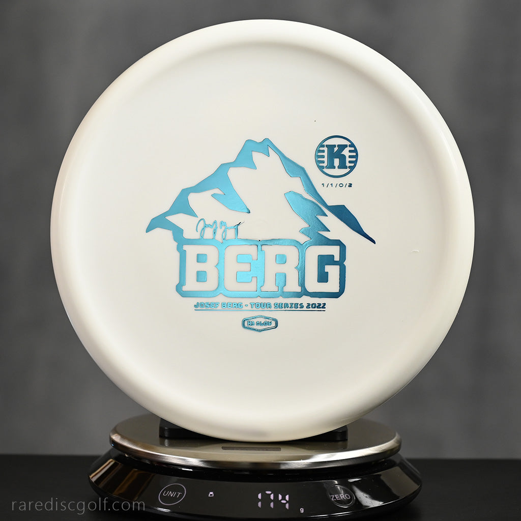 RareDiscGolf's tweet photo. All the other new Kastaplast is now available on the site. Glow Bergs Launch at 9am PDT, 20 min from this Tweet.

#Kastaplast #DiscGolf #RareDiscs https://t.co/zPvGk9iLhO