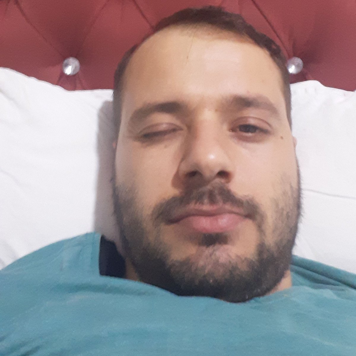 HasanSakman12's tweet photo. #YeniProfilResmi https://t.co/fSLqXLdZlp