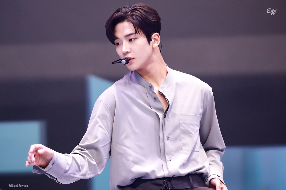 BRILLIANTROWOON's tweet photo. 190315 광화문KT
#SF9 #에스에프나인 #ROWOON #로운 #김로운 #김석우 https://t.co/GgtyLCmhhm