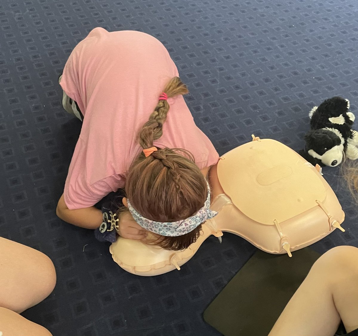 MedicED_'s tweet photo. We were at Killamarsh today on the next leg of our Mini Medics and Teen First Aid summer tour 🥰 All of the children were brilliant and worked hard on their CPR skills ♥️ https://t.co/3LDNf20C2N