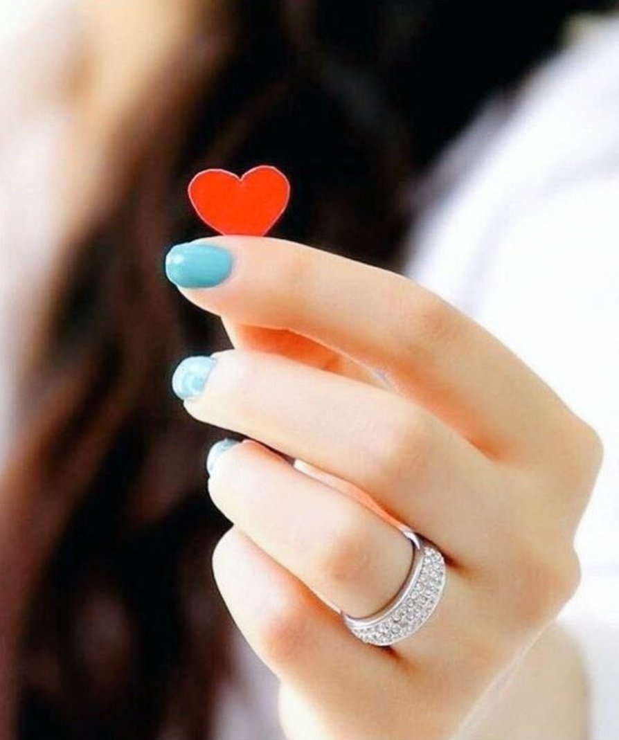 Anaml_2021's tweet photo. #مساء_الخير 

♡♡
خلك على طبعك عسى الله يهنيك
وابشر بطبعٍ جديد يعلمك قدري

"(م) https://t.co/ih0Pva12hW