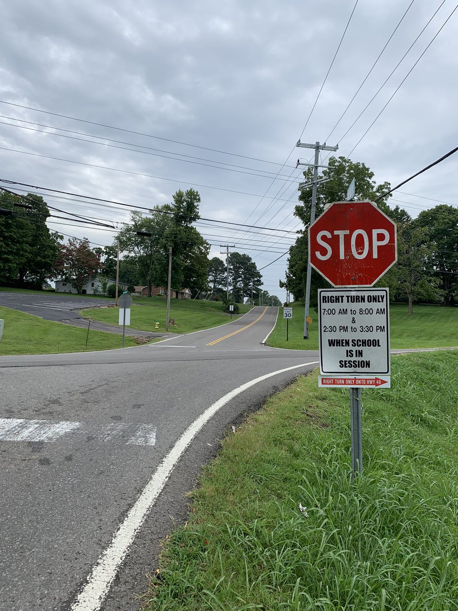PleasantViewPD's tweet photo. Right turn only from PV Main St. onto Hwy 49.  Please observe the signs for smooth traffic flow. https://t.co/6H7oNjEoph