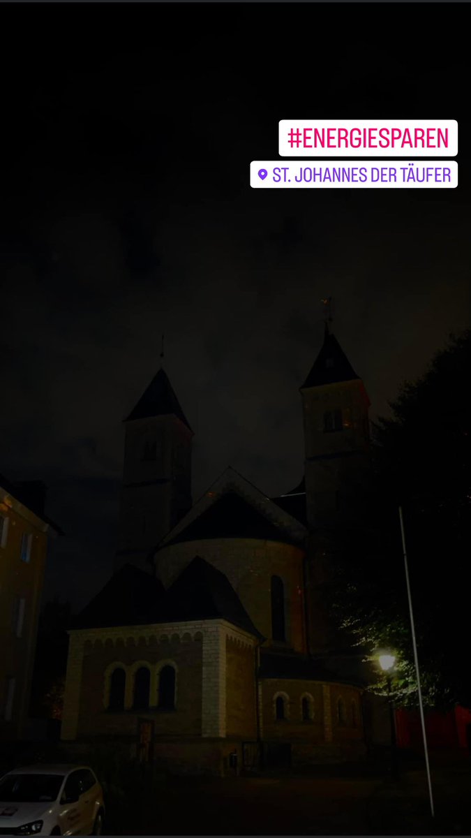 Heute Abend in der #PGR Sitzung #Energiesparen auf der Tagesordnung. Ab sofort wird unsere Kirche St Johannes der Täufer in Alt #Erkrath am Abend nicht mehr angestrahlt - ausgenommen Notbeleuchtung