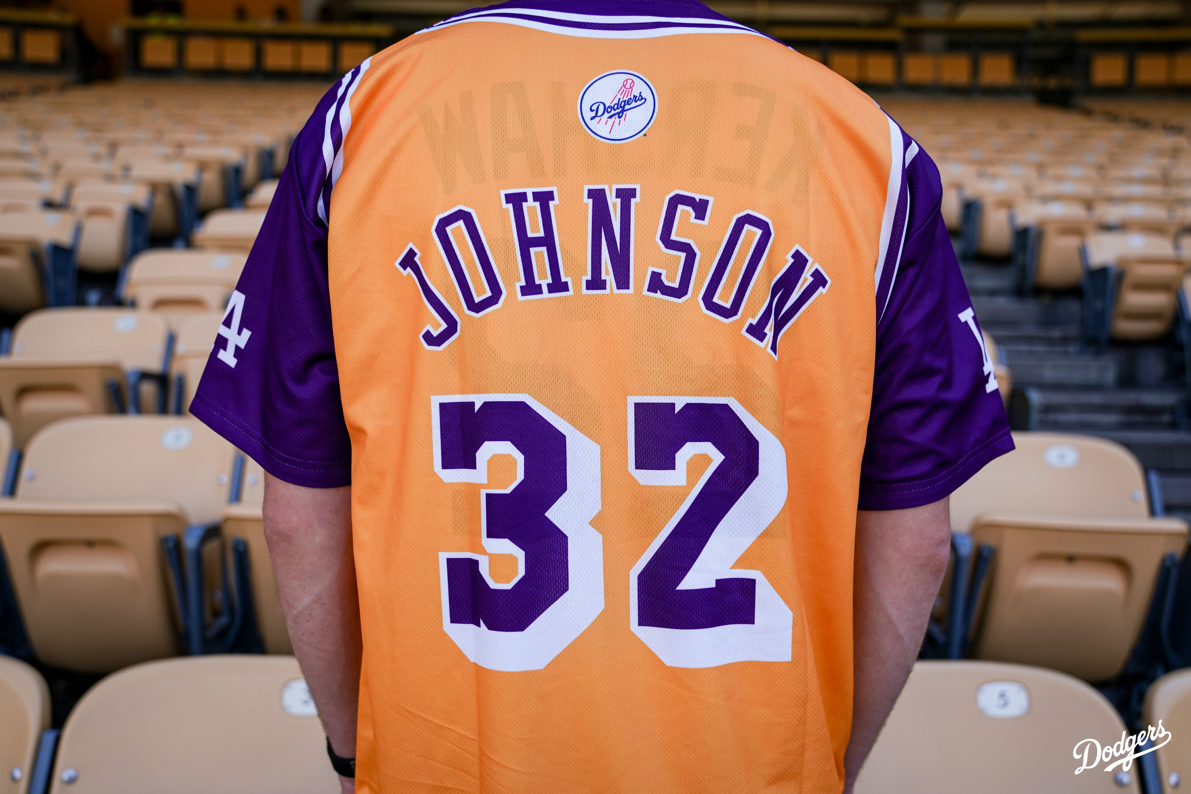 For Lakers Night, is the jersey guaranteed with tickets? I'm purchasing  tickets but unsure if the ones I'm buying is the correct ticket for the  jersey. : r/Dodgers