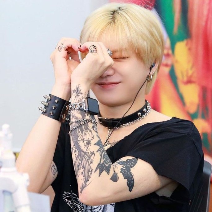 dhssource's tweet image. #한세 #빅톤