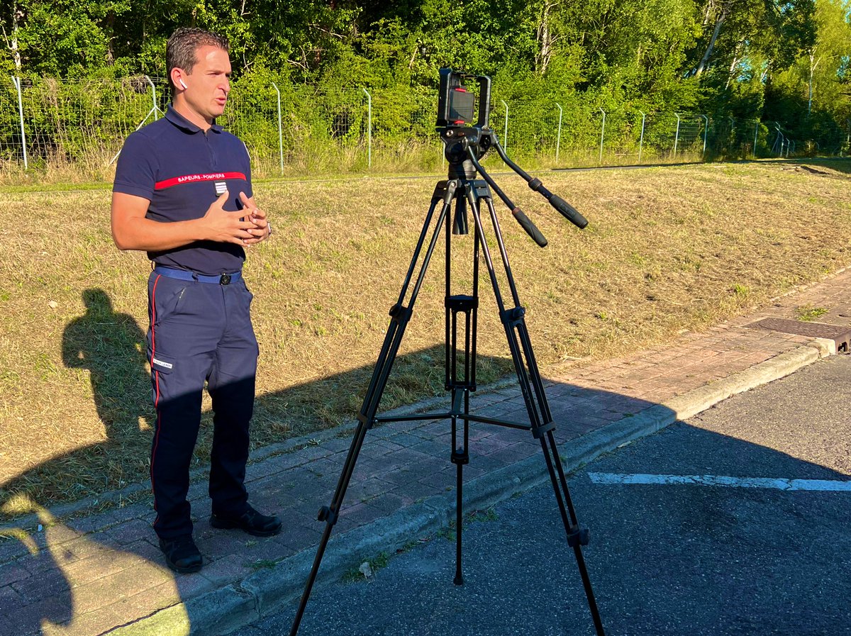 #jesoutiensbrocardi |

Je ne le laisserai personne insulter ou porter atteinte à mon ami <a href="/EBrocardi/">Porte-parole des sapeurs-pompiers de France</a> 

De jour comme de nuit, en plateau ou sur le bord de la route, il est toujours présent pour porter la parole des <a href="/PompiersFR/">Pompiers de France</a> 

Alors big up mon pote et continue comme ça ❤️