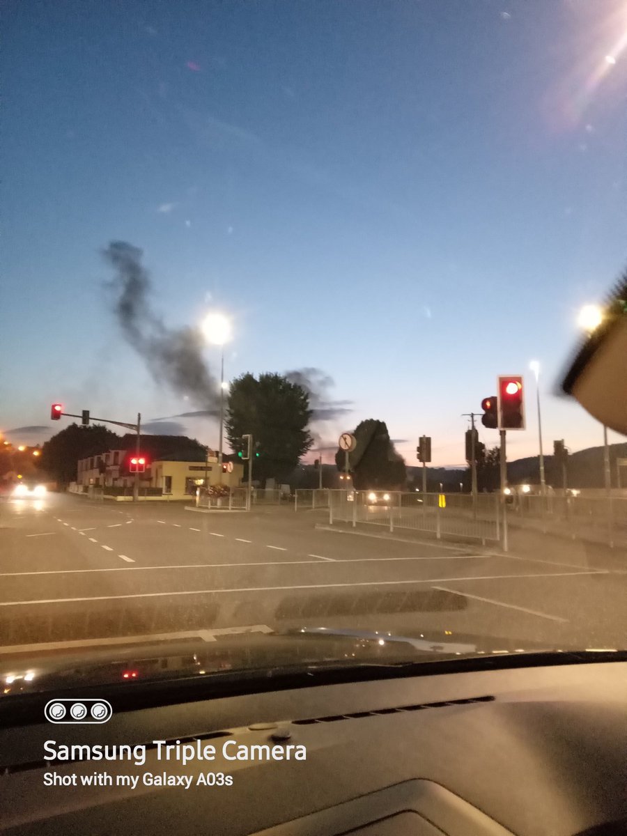 JoannemtMurphy's tweet photo. The second time this week the playground in #Ballincollig is on fire. We clearly have a problem here. What is @corkcitycouncil doing to counteract this behaviour?  @Corks96FM @pjcoogan @EoinBearla https://t.co/2qZvq7aXou
