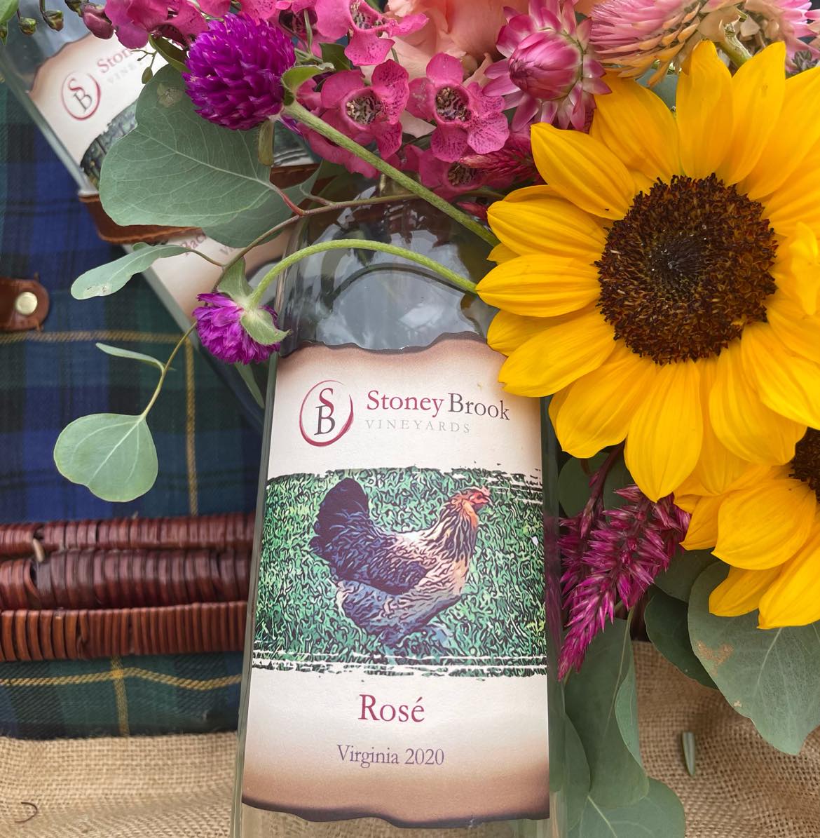 SarahsPetals's tweet photo. NEWS COMING💐🍷
Announcements coming w/our newest collaboration w/ Troutville’s top vineyard #StoneyBrookVineyards (A rustic family owned Farm Vineyard that’s nestled in the heart of the #BlueRidgeMountains in #Botetourt County)
We are super excited so stay tuned!
#SarahsPetals https://t.co/zL3iLvCJkE