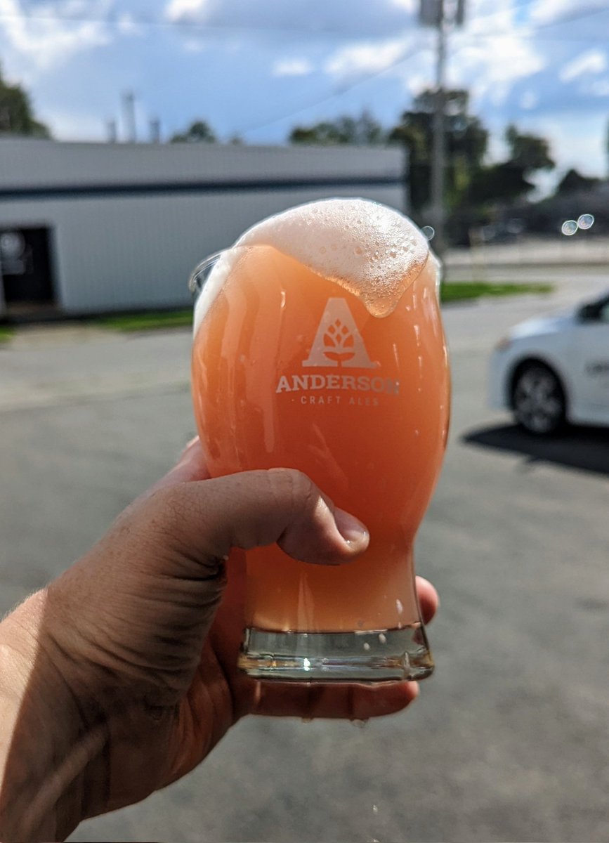 AndersonCAles's tweet photo. Don't let Summer slip by, go out with a splash!!
Grab yourself some @heemans Strawberry Sour before it's gone!
We have it pouring in the Taproom this week!
#oev #ontcraftbeer #ldnont #exploreldnt #tourismldn #andersoncraftales #digoev #exploreldnont #dine519 https://t.co/6gTz7k9O3d