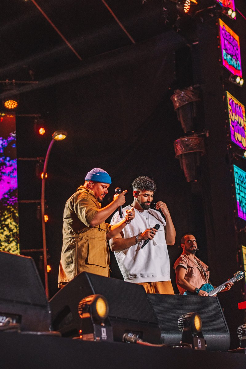 juntosoficial's tweet photo. Marque aqui aqueles amigos que vão curtir muito ao som do DVD ao vivo do Juntos nesse final de semana 😜 https://t.co/XhGu8PDoto

📷 Brunini https://t.co/DTl2lfuWDr