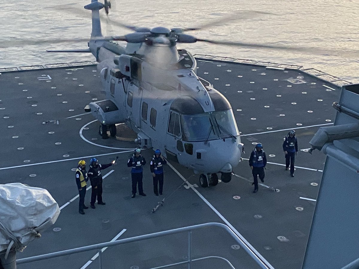 RFATideforce's tweet photo. Aviation Week Two Day Two continues. Day into Night Flying Serial with @845NAS Rotors Running Re-fuelling - Emergency Low Visibility Approaches. Its all systems go for the Assessment Phase 😊 #merlinMk4 #flynavy #checkquarters @RFAHeadquarters @1700NAS https://t.co/TQHKPrvmPy
