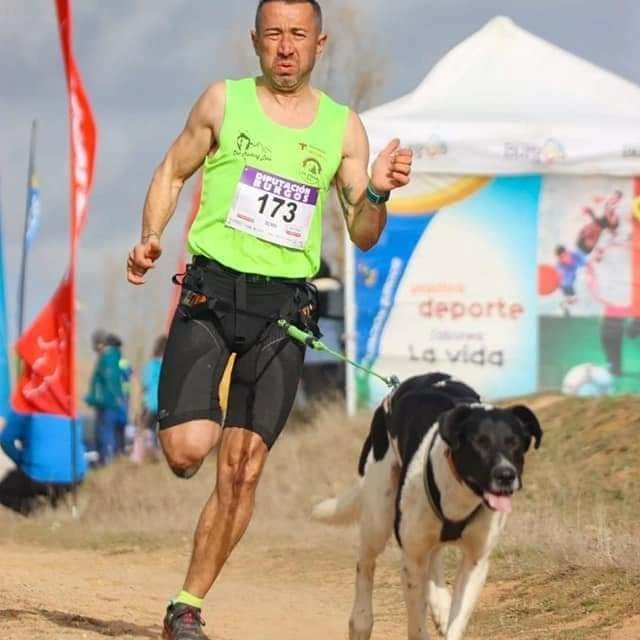 clubmushingleon's tweet photo. Hola a tod@s!!!

Ya tenemos abierto el plazo para la solicitud de entrada a formar parte de nuestro club.

Si eres aficionado al deporte, a los perros y a la naturaleza, este es tu sitio. https://t.co/IbRrBdkyRQ