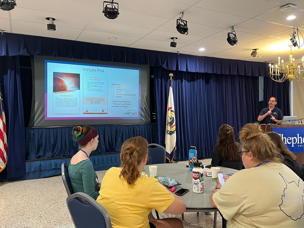 VirtuesMatter's tweet photo. How can Virtues be of service- for young people striving to be of service? Grateful for this day of learning, joy, and inspiration with the committed and awesome young leaders at @ShepherdUnivers 💙💛 https://t.co/q3V1RoQ1aX