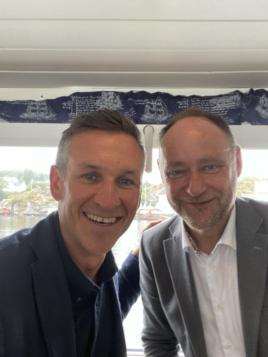 BBoiling's tweet image. Great to spend time with @RichWoodUK and other ambassadors attending @arendalsuka today and introduce them to @flynorse