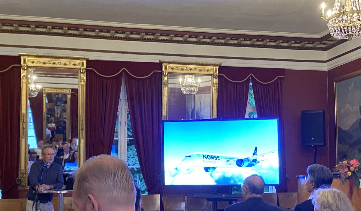 BBoiling's tweet image. Great to spend time with @RichWoodUK and other ambassadors attending @arendalsuka today and introduce them to @flynorse