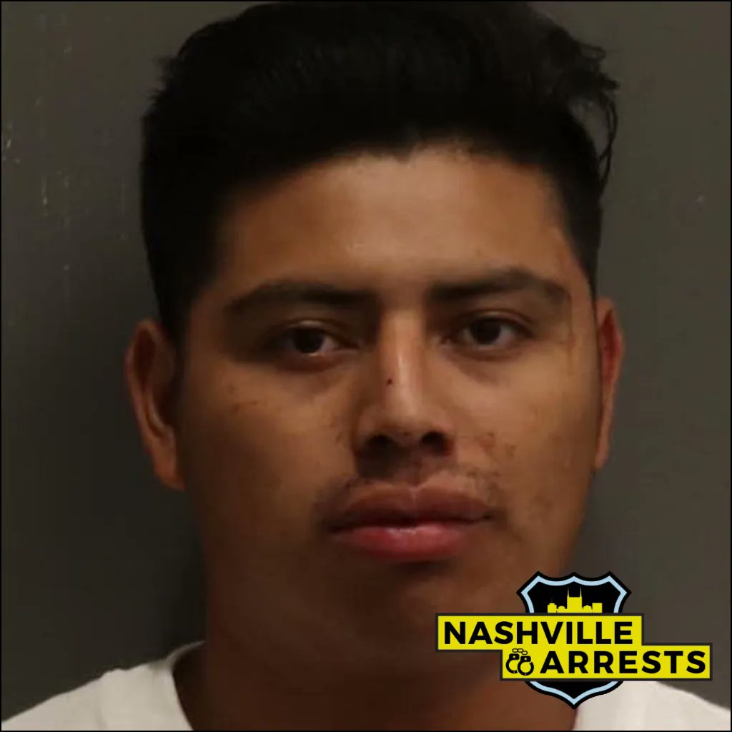nasharrests's tweet photo. Fransisco A. Gomez was booked into the Metro Nashville Jail on August 14th, charged with statutory rape, domestic assault, and criminal impersonation. A Judicial commissioner set his bond at $6,000. #NashvilleArrests https://t.co/VxApPxAOxY