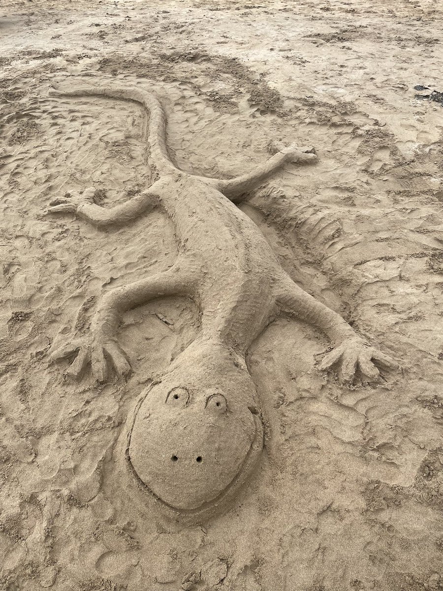 E Powell-Smith tweet media