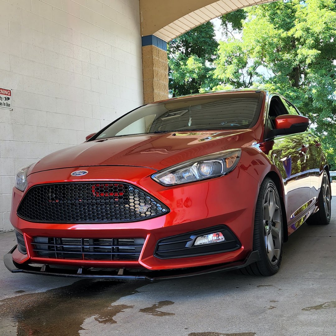 Matt M with that mirror-like finish 😍
Like it? Get your DIY Ceramic Coating Kit
Link in bio 👆 zcu.io/9X1O 

#diy #ceramiccoating #coatedbytheking #armorshieldix #detailing #ford #car