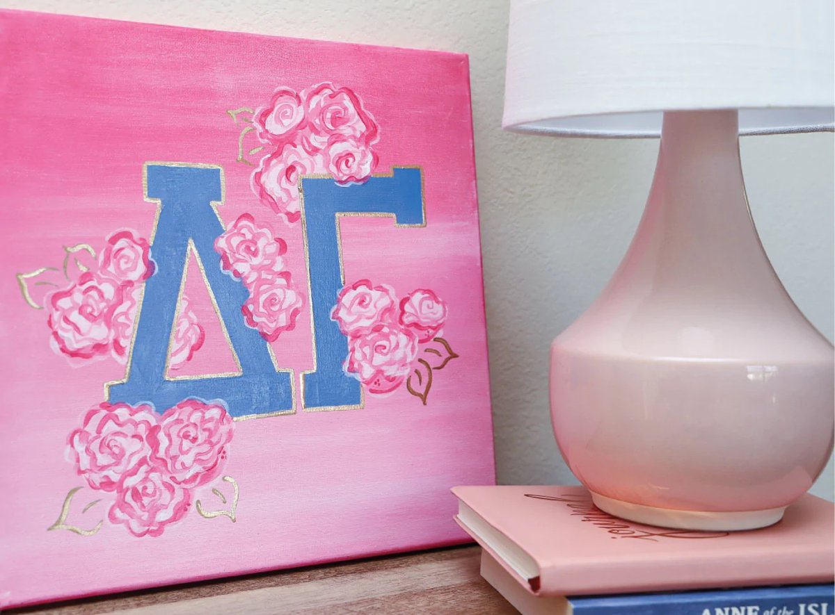 Have you noticed? Sorority canvases are EVERYWHERE. ⁠
⁠
Learn how to make your very own quick &amp; simple DIY canvas for your sorority on the blog! ⁠| bit.ly/2Bv0xCL