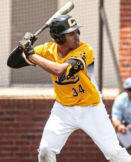 bruceboltus's tweet photo. 6'3 210lb 1B Cole Taylor @coletaylor2026 out of Pflugerville, TX wearing our Original Series Black Gloves. 

Check out our 2022 Gloves, Sleeves, Bat Grip, and Wrist Bands at https://t.co/U1tvflG4ZX

Text BOLT to 833.200.3911 to sign up for our monthly GOLD GLOVE GIVEAWAY

#bruceb https://t.co/mFH7eiJGaM